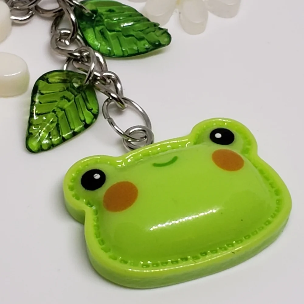 Handmade Kawaii Frog Flower Daisy Keychain